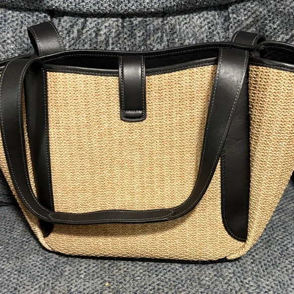 Coach Black and Tan Tote Bag - Picture 8 of 8